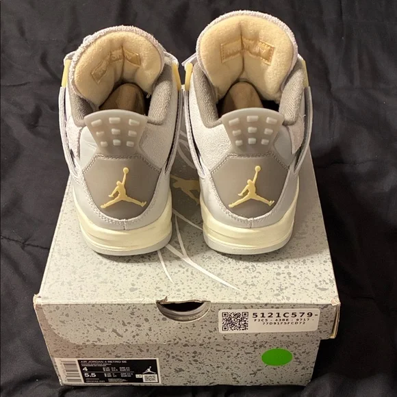 🎀 Jordan retro 4/ Photon Dust 🎀 - Picture 3 of 6